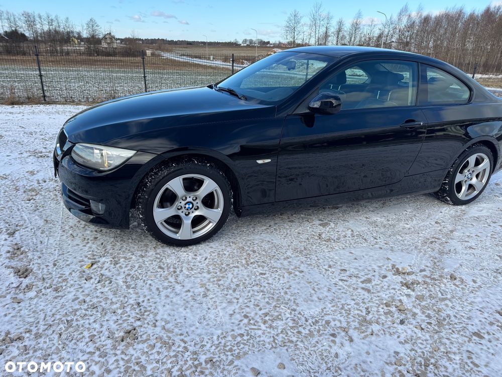 BMW Seria 3 320i M Sport Edition - 22