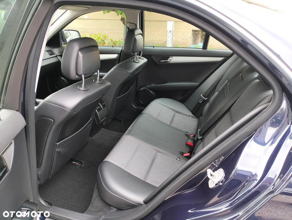 Mercedes-Benz Klasa C 200 Kompressor Avantgarde - 13