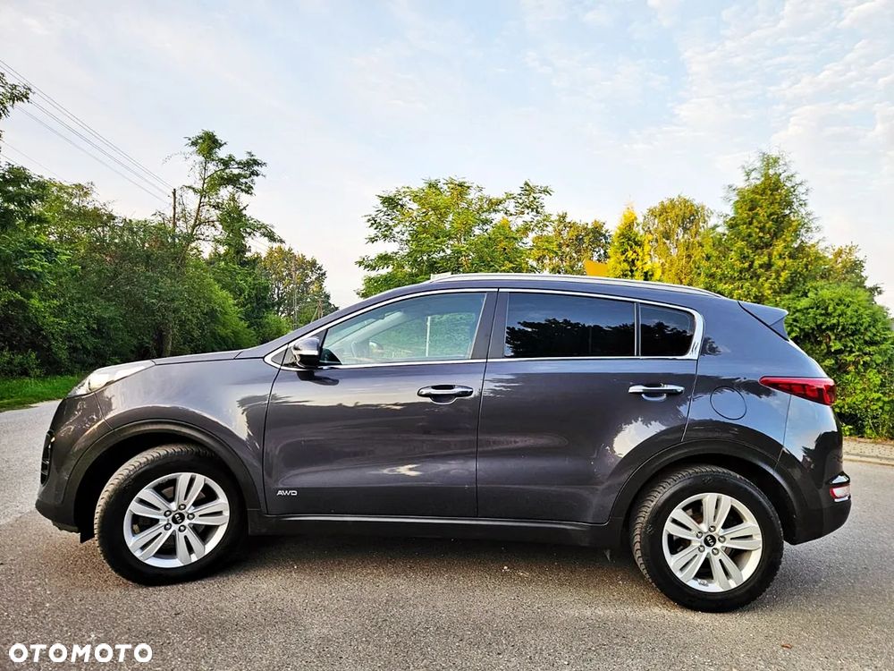 Kia Sportage 2.0 CRDI 4WD Automatik Dream-Team Edition - 7