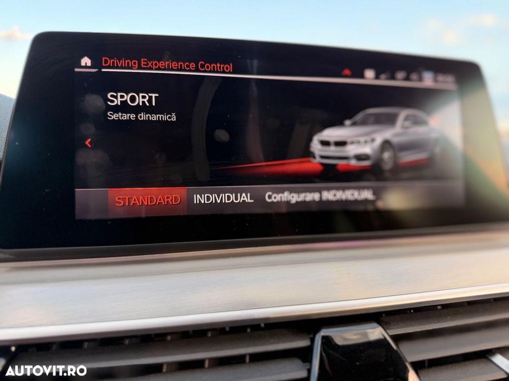 BMW Seria 5 530d xDrive AT - 26