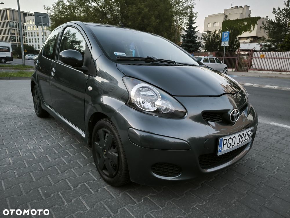 Toyota Aygo - 1