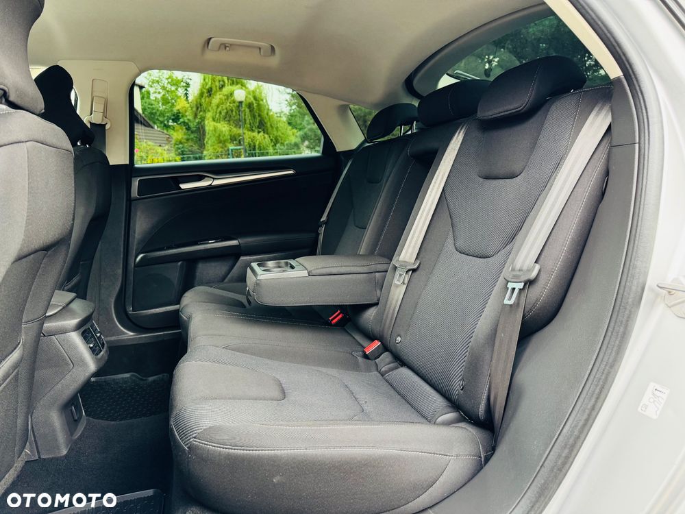 Ford Mondeo 2.0 TDCi Titanium PowerShift - 33