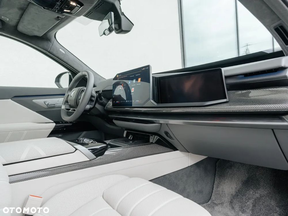 BMW Seria 7 - 12
