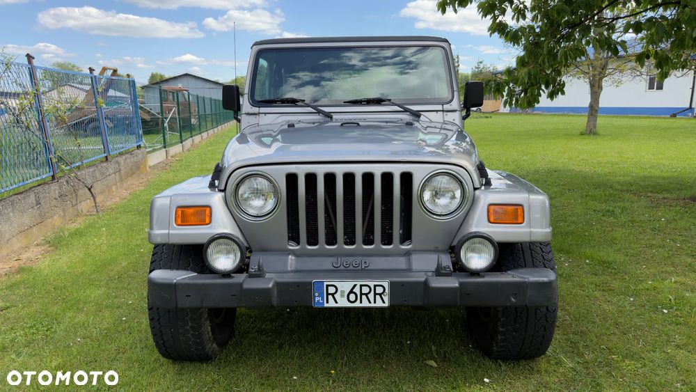 Jeep Wrangler 4.0 - 6