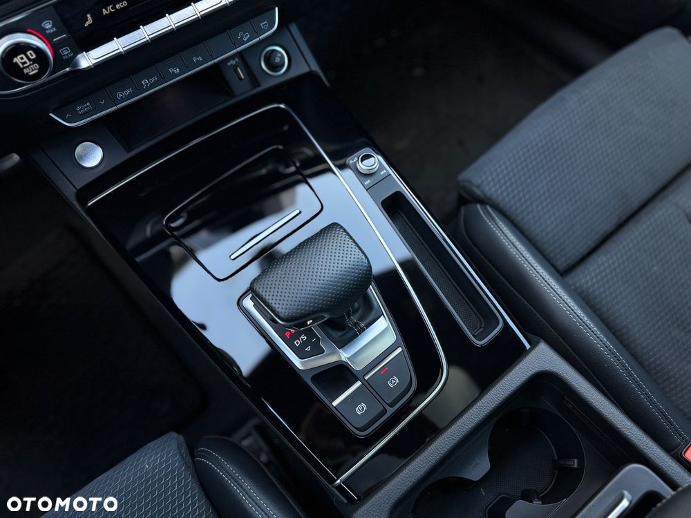Audi Q5 45 TFSI mHEV Quattro S Line S tronic - 24
