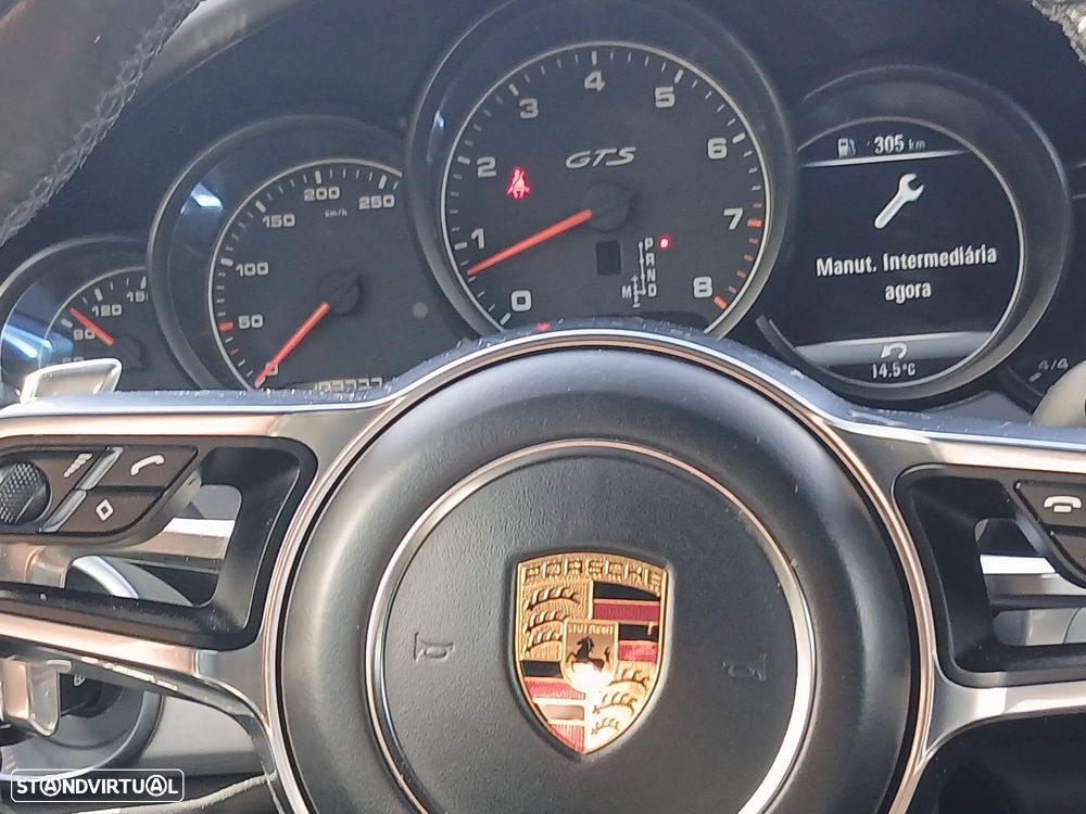 Porsche Cayenne GTS - 6