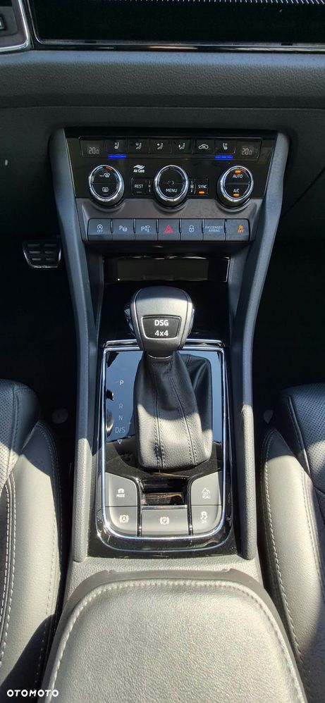Skoda Kodiaq 2.0 TSI 4x4 L&K DSG - 27