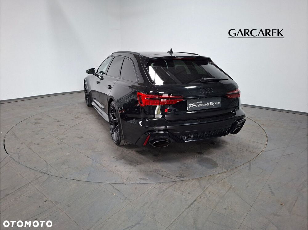 Audi RS6 Avant - 4