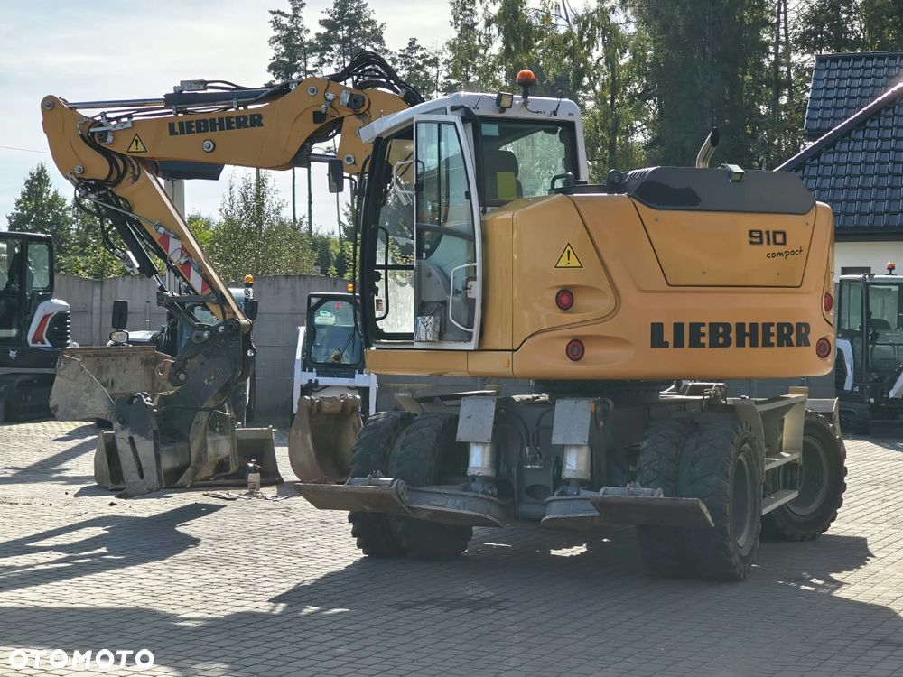 Liebherr A 910 Compact Litronic - 2