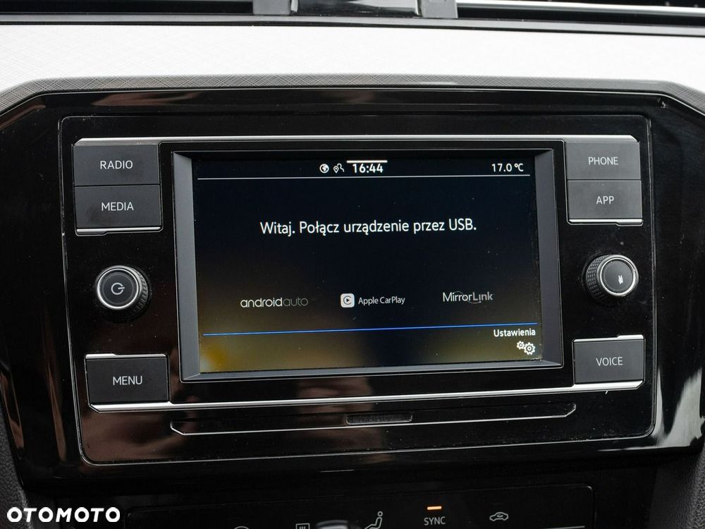Volkswagen Passat 1.5 TSI EVO Business DSG - 21