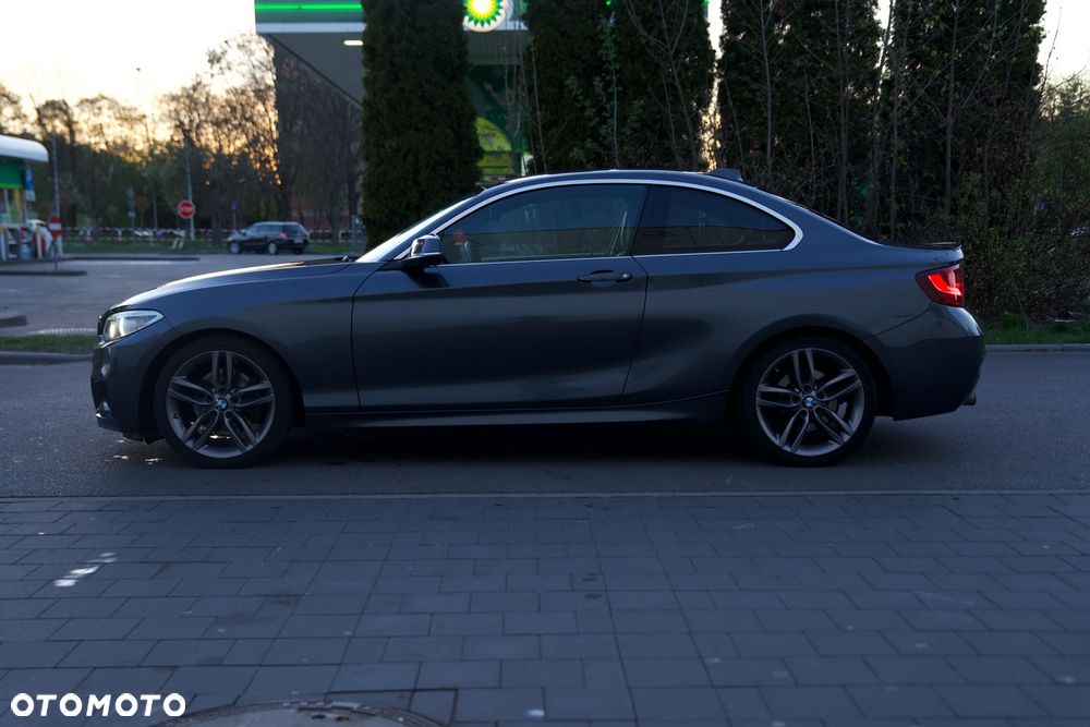 BMW Seria 2 225d Sport-Aut - 1