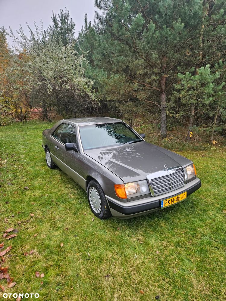 Mercedes-Benz W124 (1984-1993) - 6