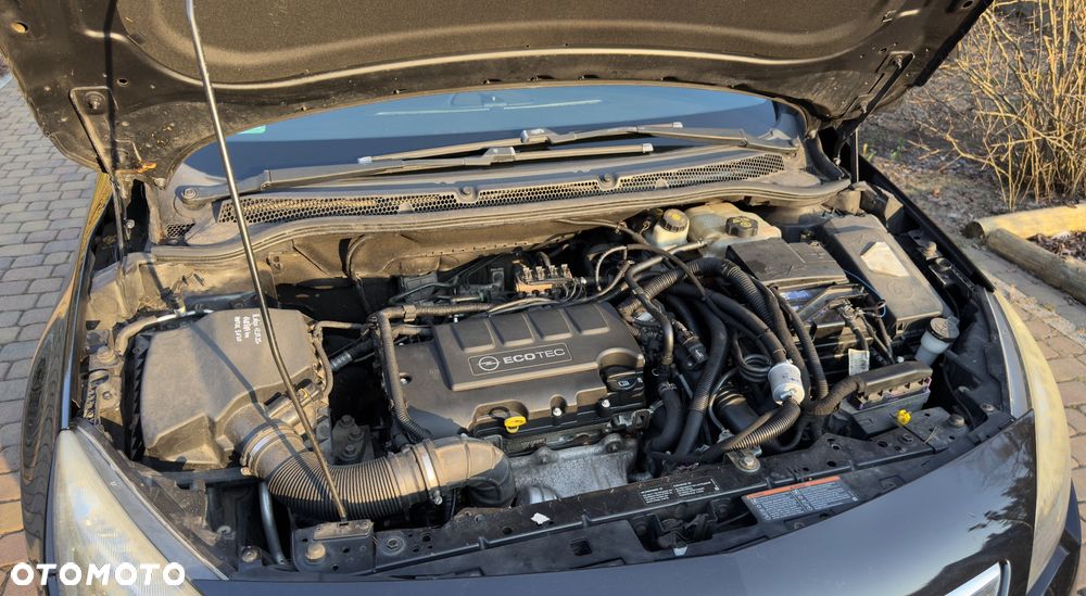 Opel Astra 1.4 Turbo - 6