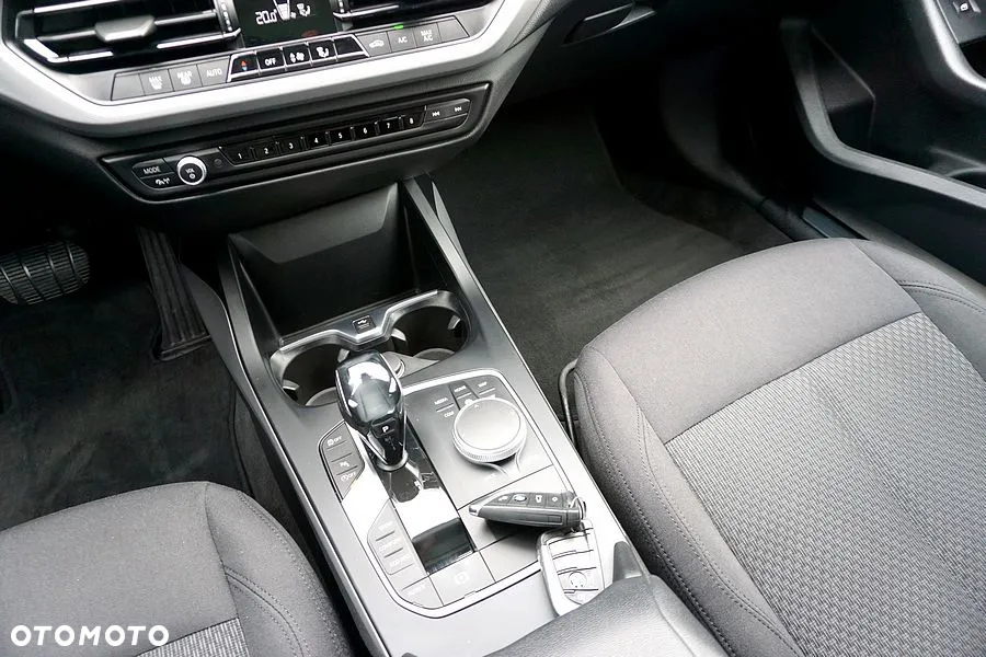 BMW Seria 1 116d ColorVision Edition - 34