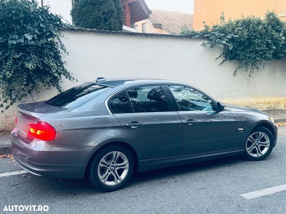 BMW Seria 3 320d xDrive DPF Aut. Edition Exclusive - 5