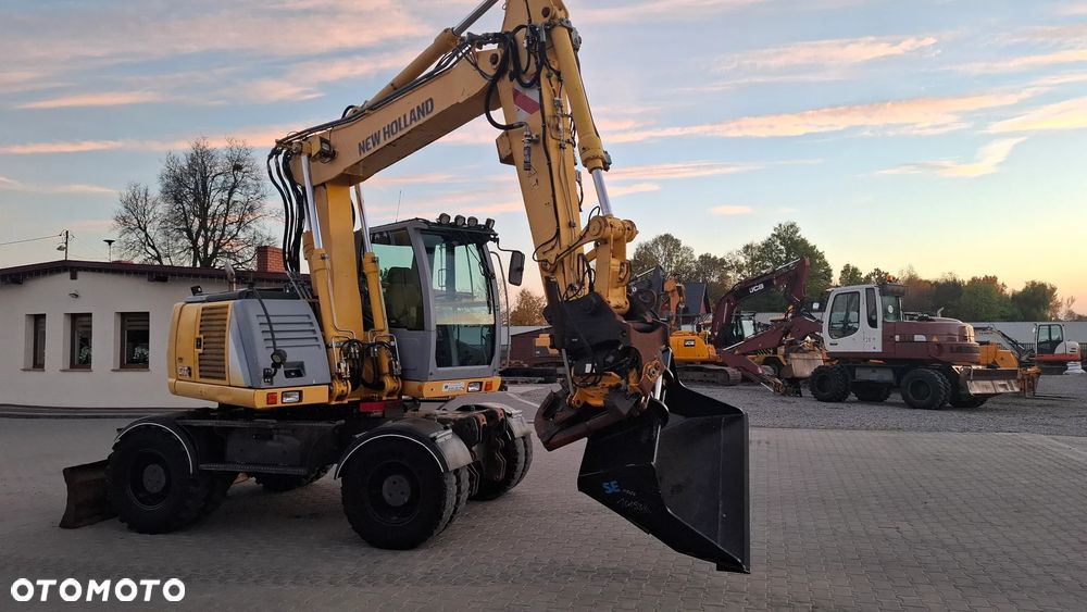 New Holland MH CITY ROTOTILT  ze szczypcami - 10