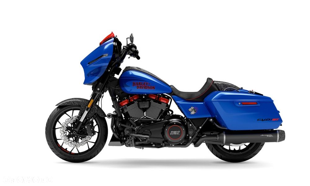 Harley-Davidson CVO Street Glide - 7