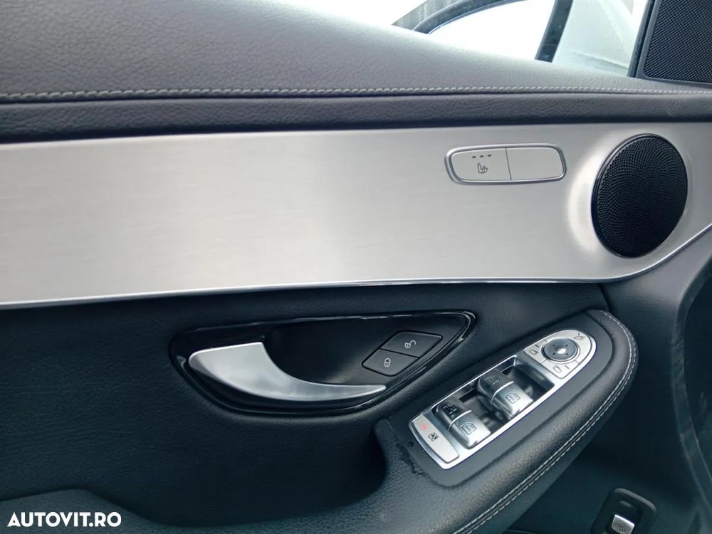 Mercedes-Benz GLC 250 4MATIC - 11