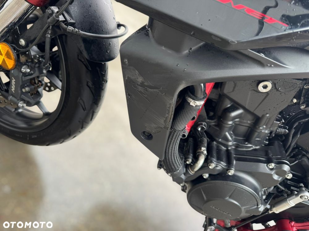 Honda Hornet - 13