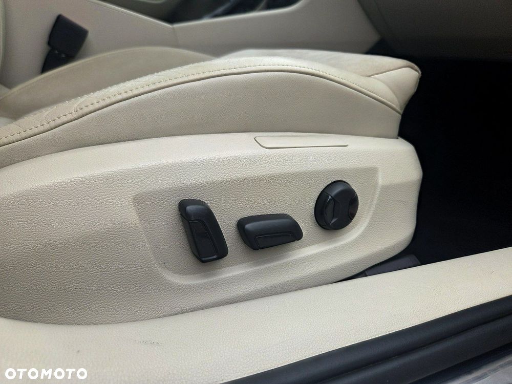 Skoda Superb 1.8 TSI Sportline DSG - 24