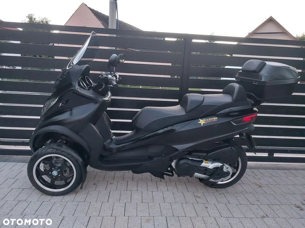Piaggio MP-3 - 2