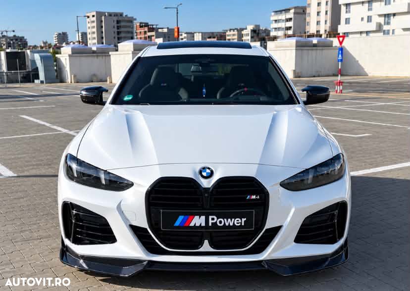BMW M4 M440i xDrive AT MHEV - 1