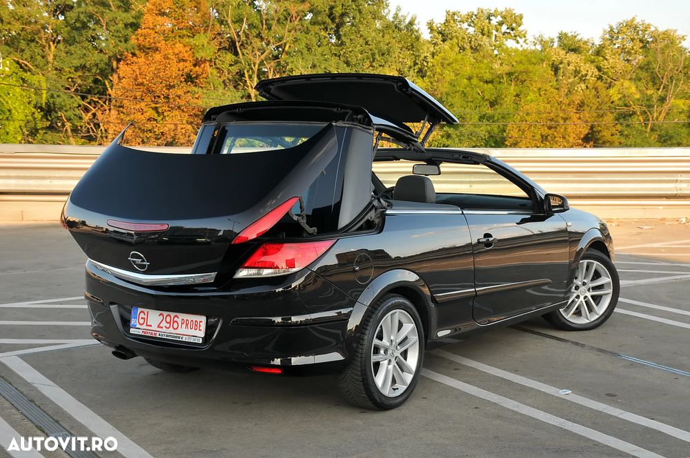 Opel Astra GTC 1.9 CDTI Cosmo - 13