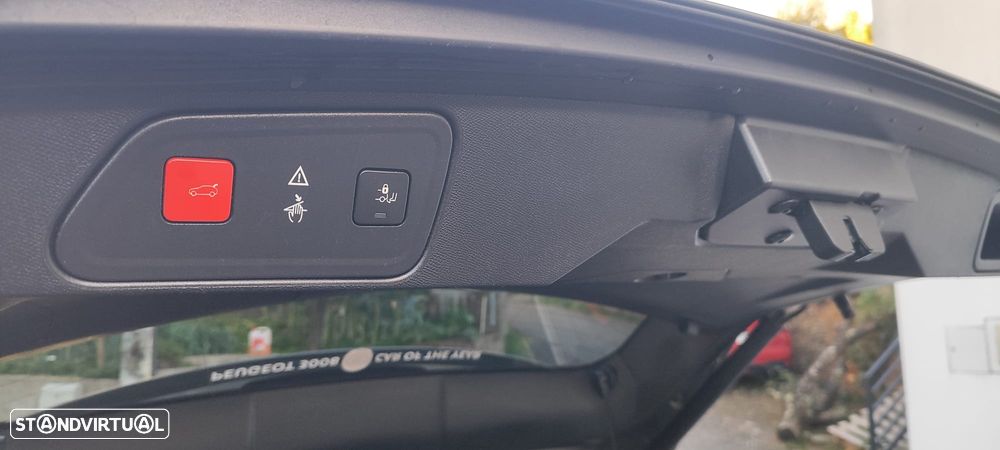 Peugeot 3008 1.6 BlueHDi GT Line Grip Control EAT6 - 7