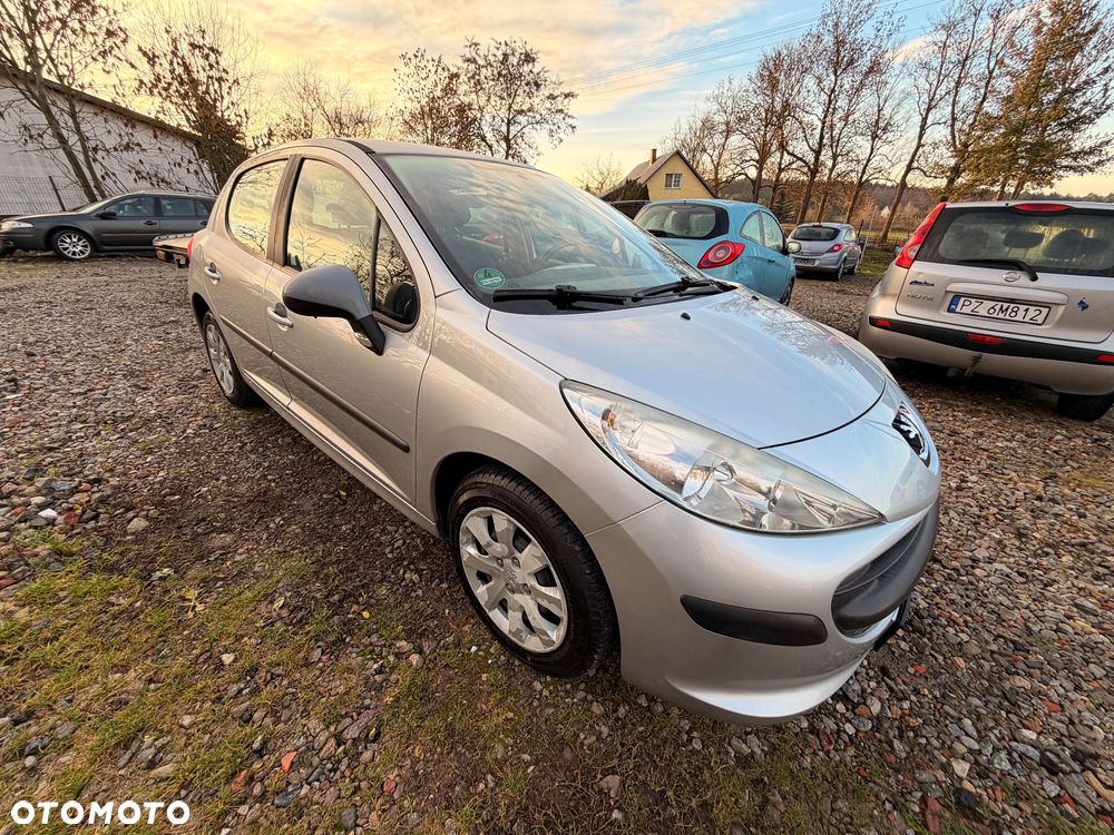 Peugeot 207 1.4 - 16