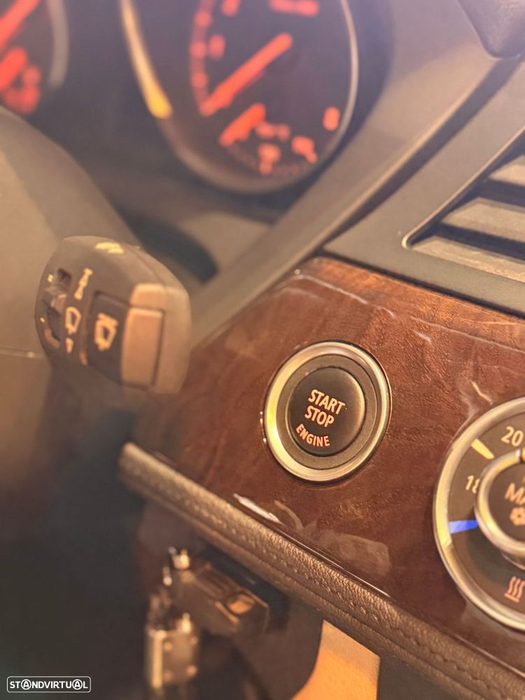 BMW Z4 23 i Auto - 24