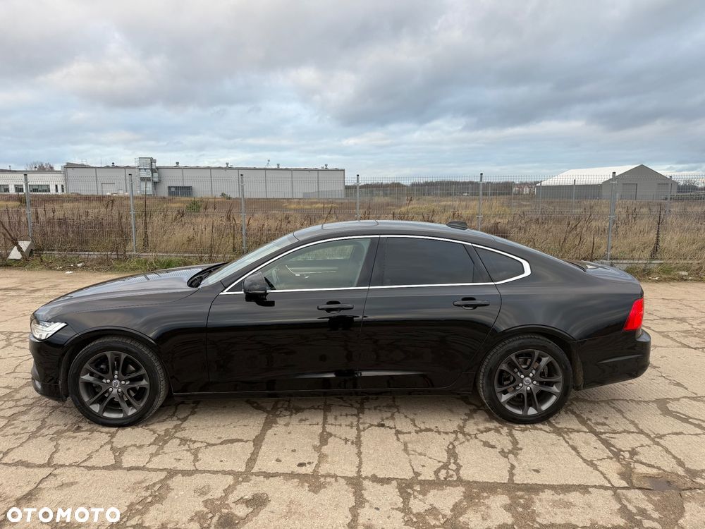 Volvo S90 - 4