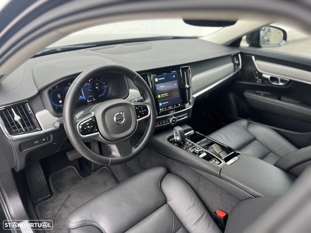 Volvo V90 2.0 T6 PHEV Plus Dark AWD - 16