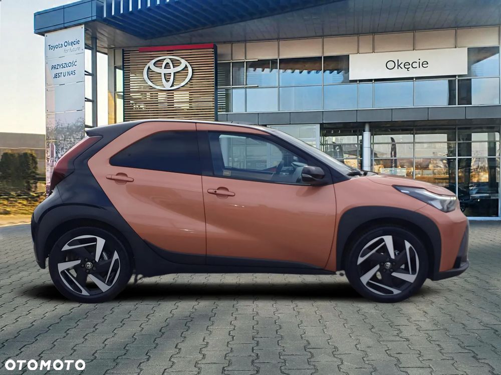 Toyota Aygo X Hybrid 1.5 Style e-CVT - 8