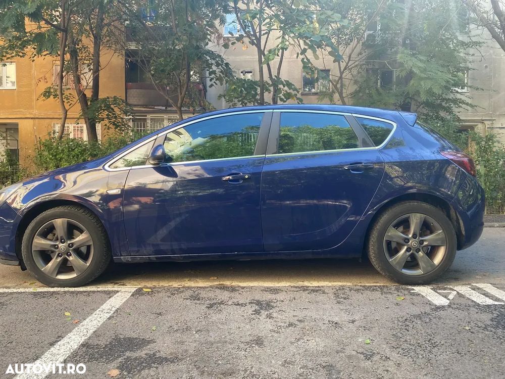 Opel Astra 2.0 CDTI Enjoy - 2