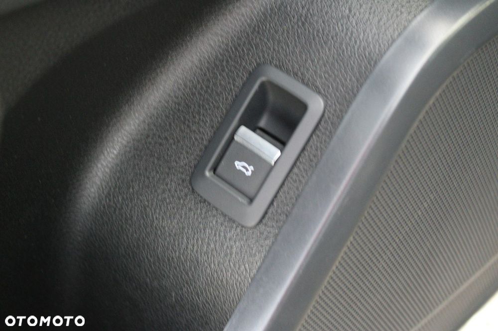 Audi Q5 Sportback - 22