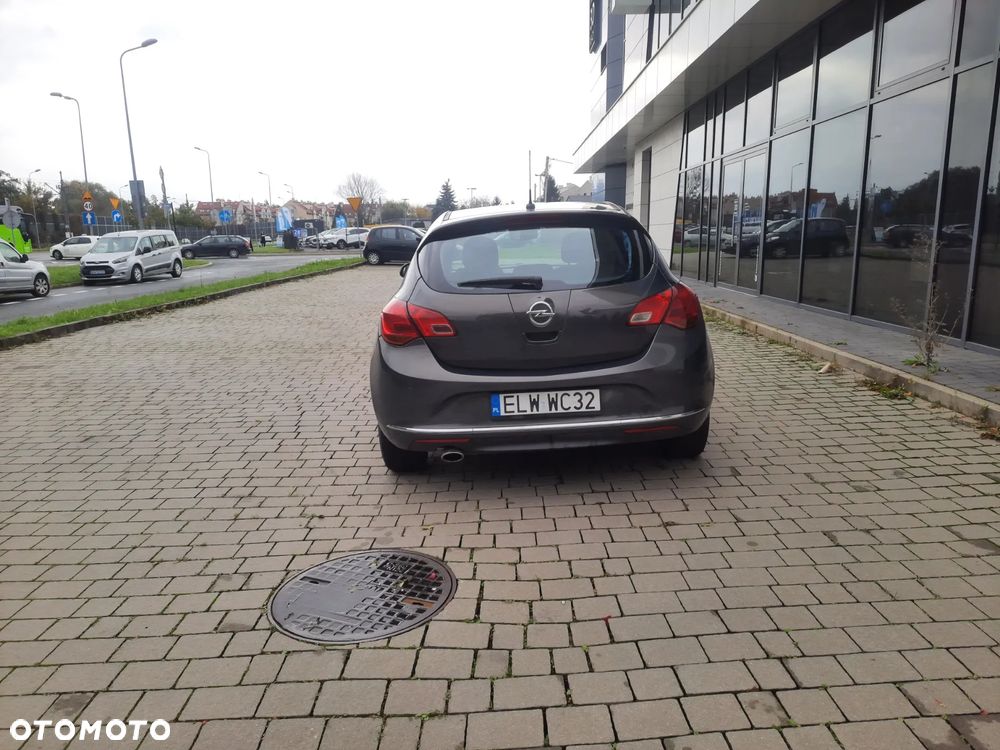 Opel Astra GTC 1.4 Turbo - 5