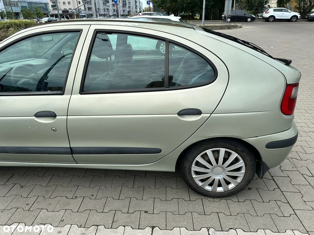 Renault Megane - 8