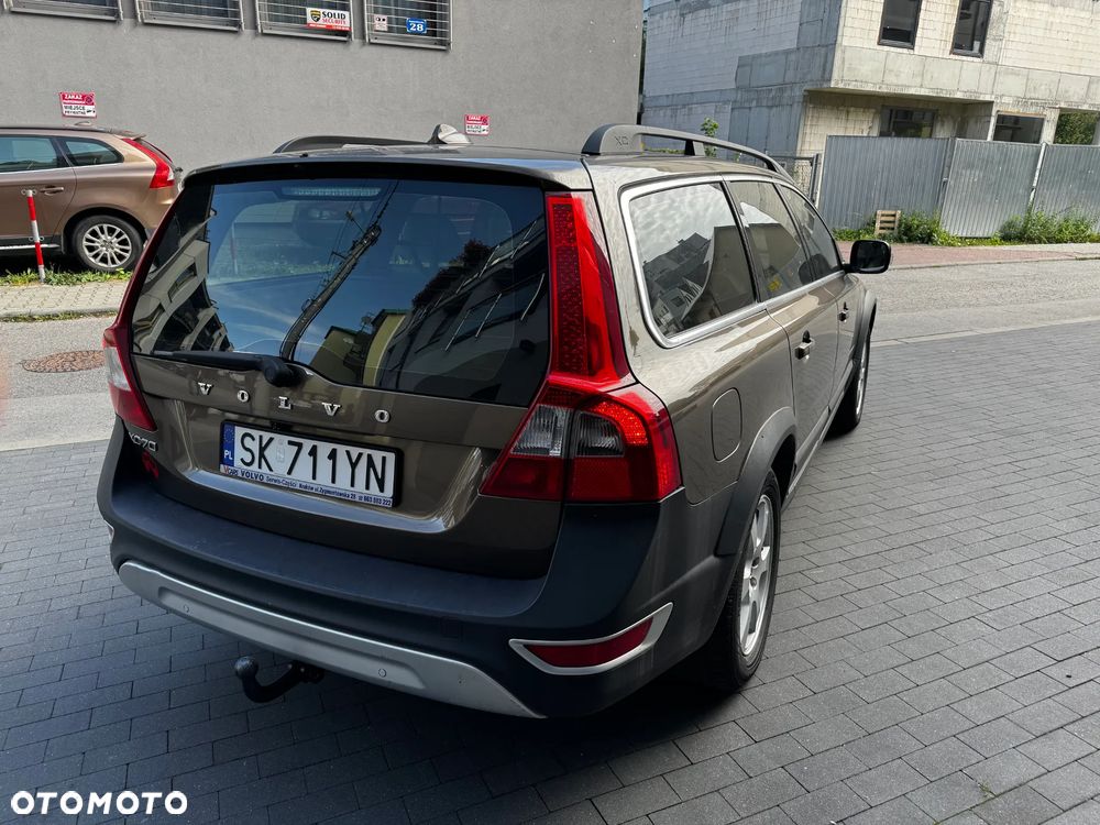 Volvo XC 70 - 4