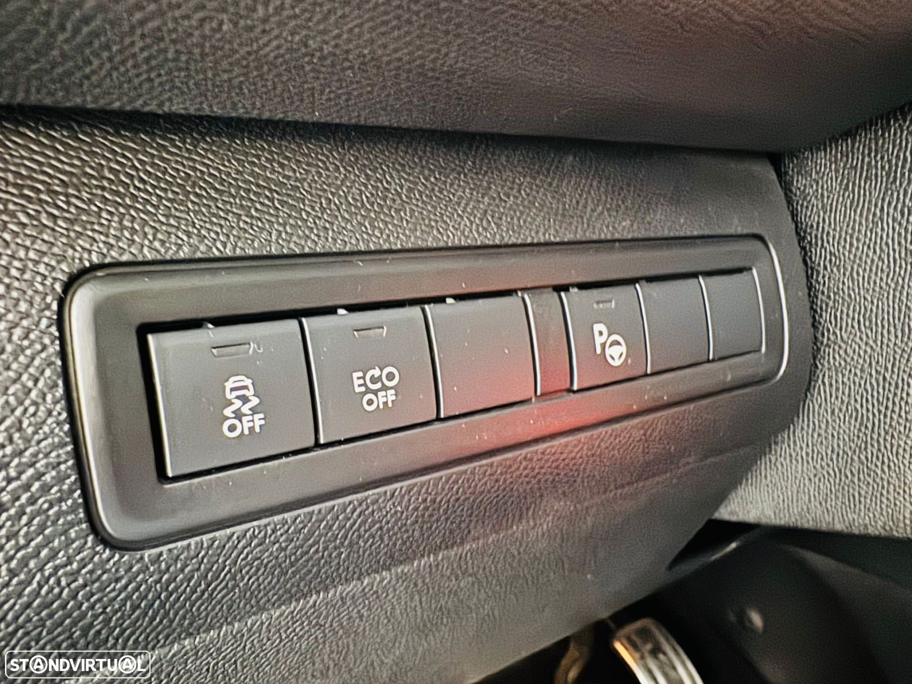 Peugeot 308 SW PureTech 130 EAT6 Stop & Start Allure - 23