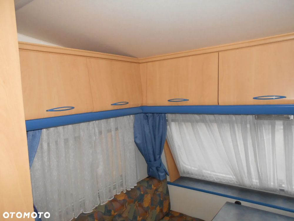 Hobby DE LUXE 400 - 18