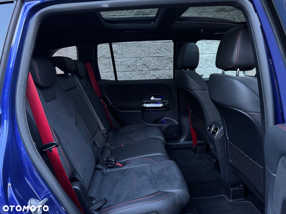 Mercedes-Benz GLB AMG 35 4-Matic - 32