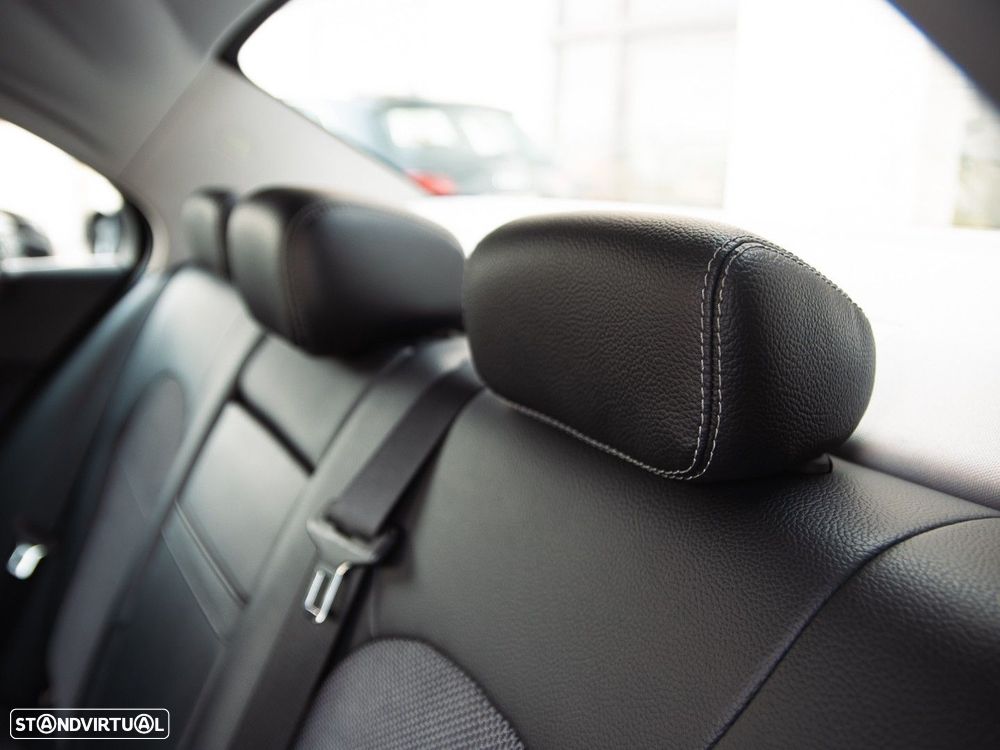 Mercedes-Benz C 180 BlueTEC Exclusive - 41