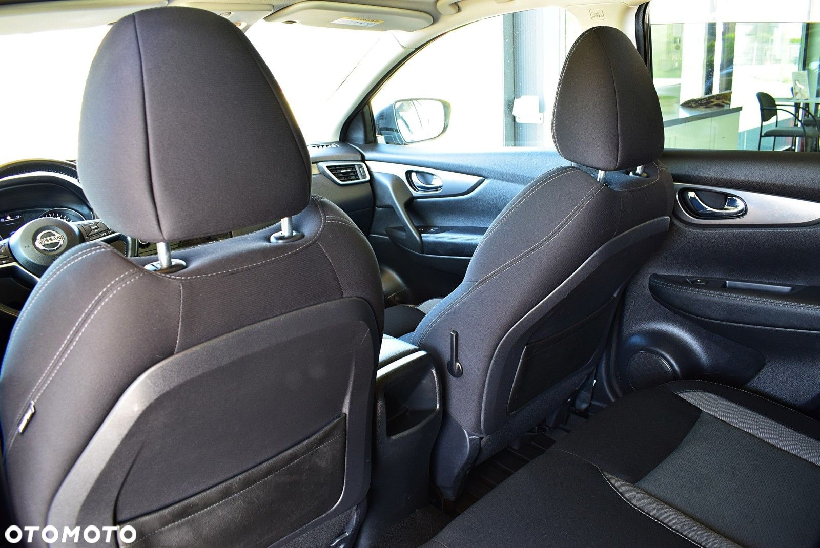 Nissan Qashqai 1.5 dCi N-Connecta - 15