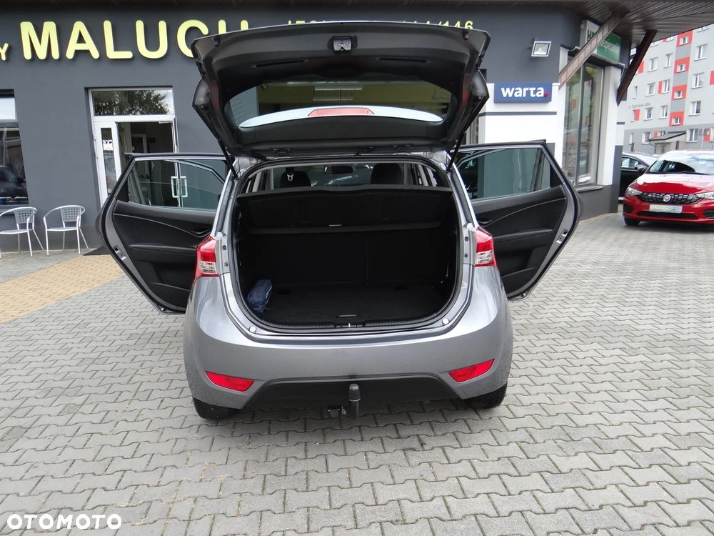 Hyundai ix20 1.4 blue Comfort - 20