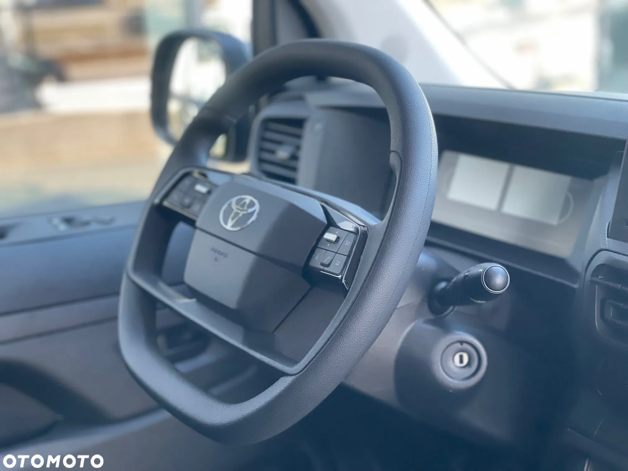 Toyota Proace - 12