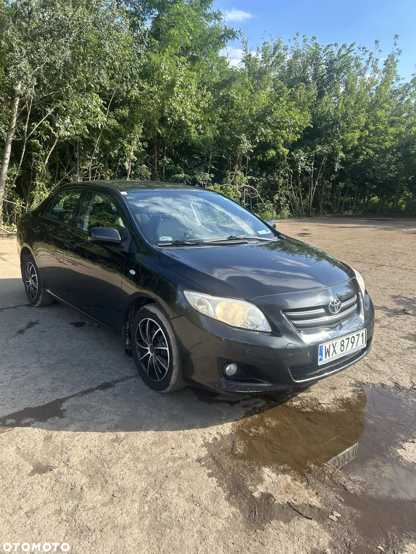 Toyota Corolla - 1