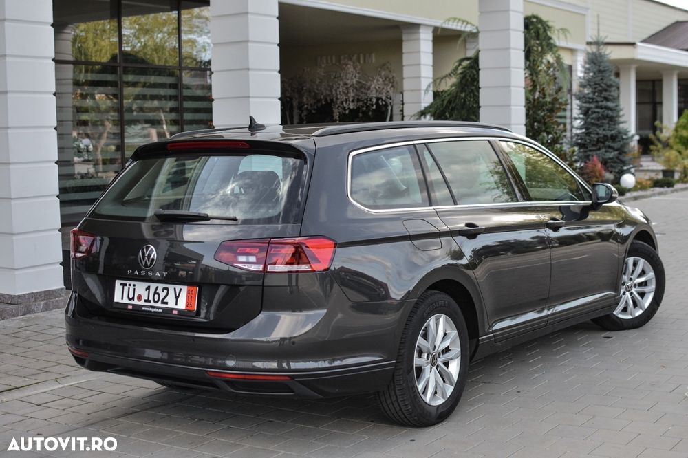 Volkswagen Passat Variant 2.0 TDI SCR DSG BlueMotion Comfortline - 6