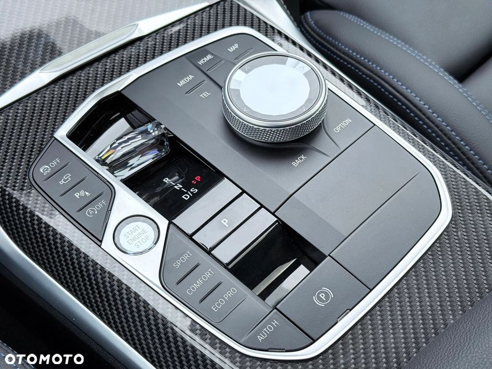 BMW Seria 4 M440i xDrive mHEV - 25