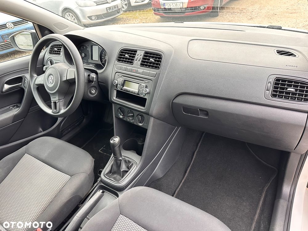 Volkswagen Polo - 17