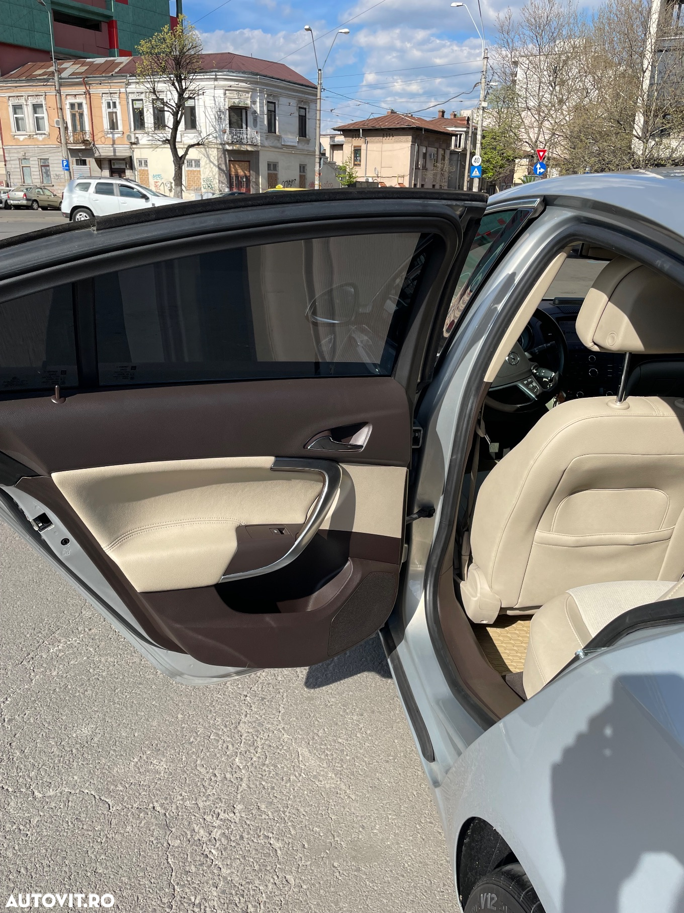Opel Insignia 1.8 VVA - 8